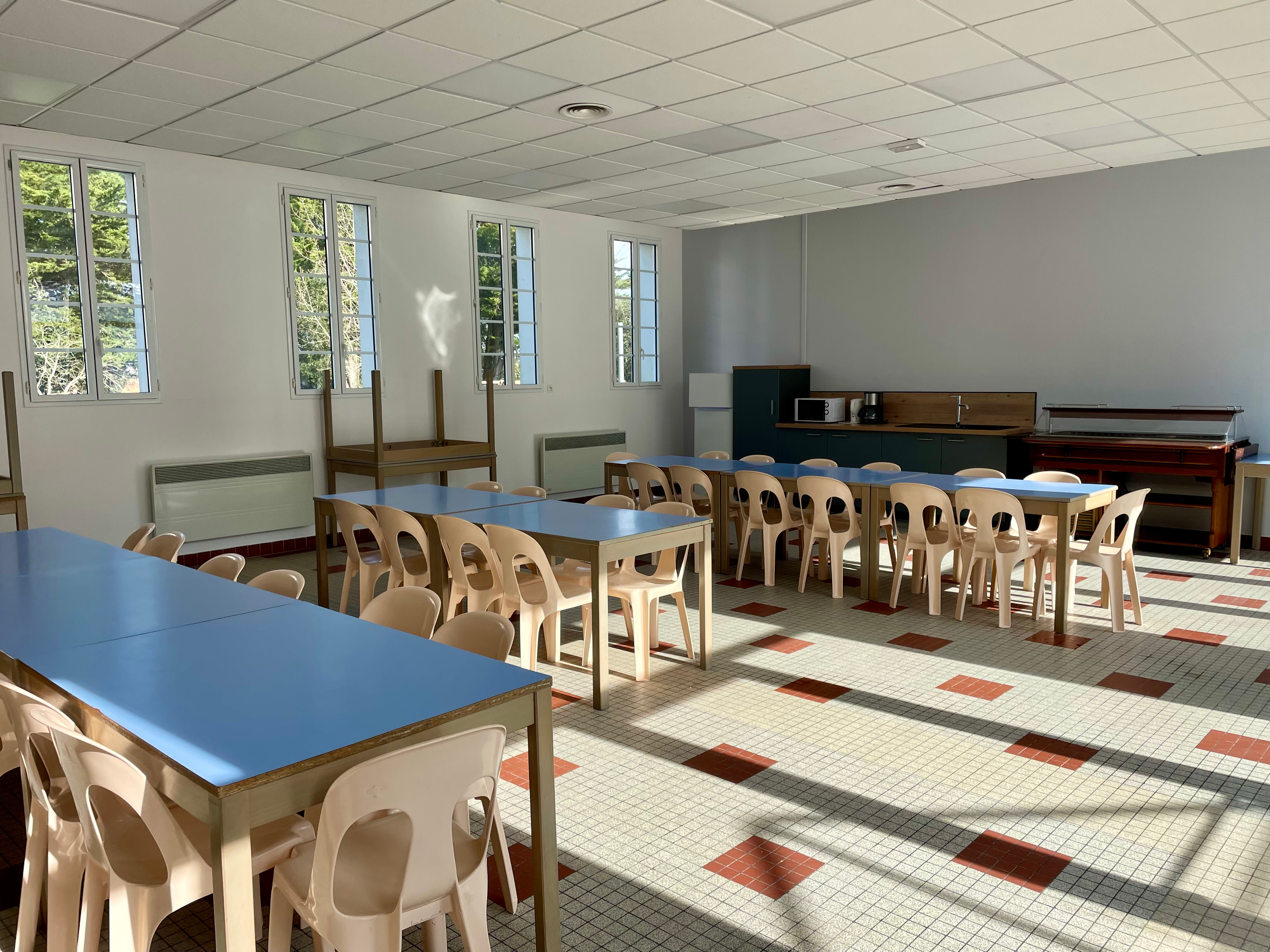 Salle de la Parée et Sauzaie au centre de vacances Les Gatinelles